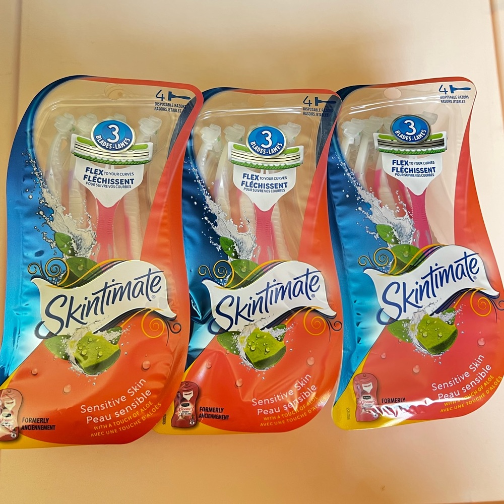 (3) Skintimate - Sensitive Skin - Disposable Razors
